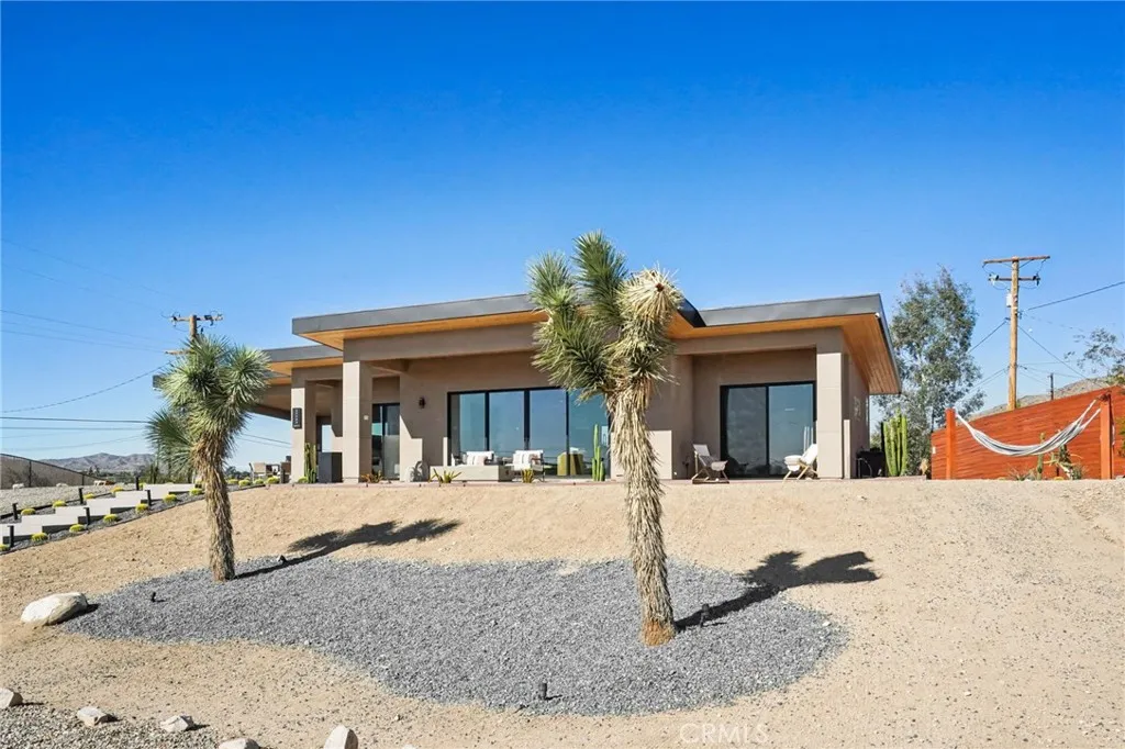 59080 Nelson Ave, Yucca Valley, California 92284 home-pic-65
